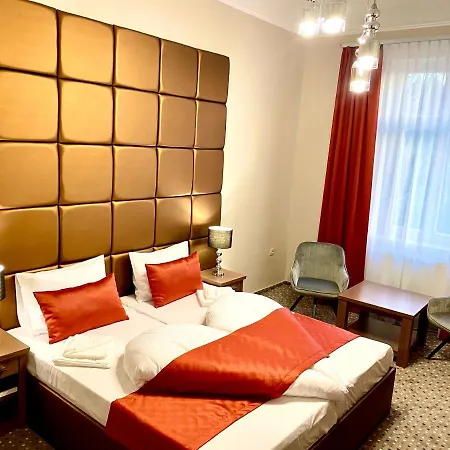Borostyan Panzio Guest house *