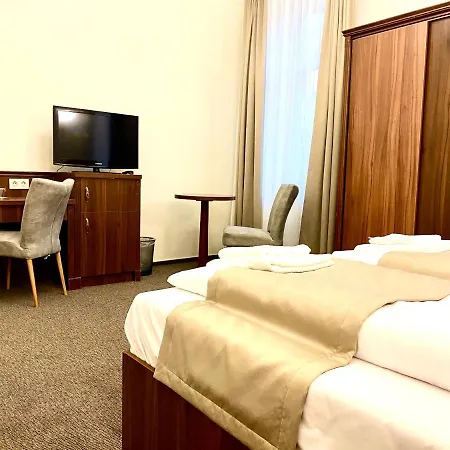 Borostyan Panzio 4* Kaposvár