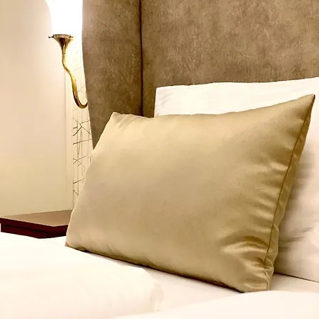 Borostyan Panzio Gasthof 4*