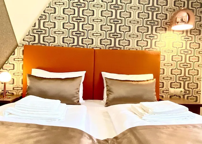Borostyan Panzio Guest house 4*