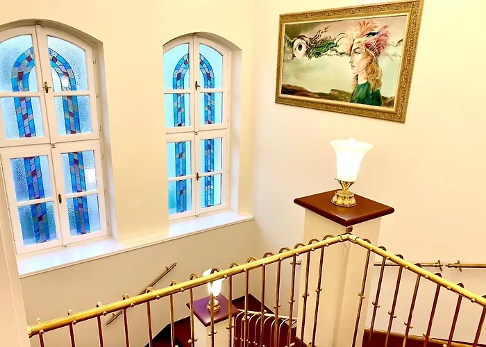 Borostyan Panzio Guest house 4*